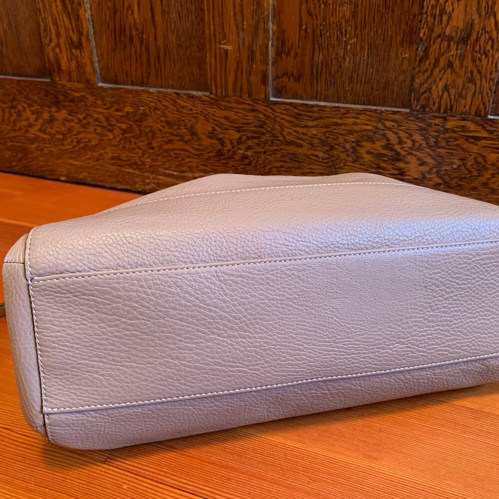 Coach Handbag - Picture 4 of 15